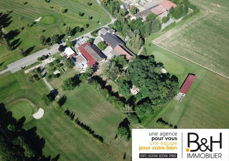 Local commercial - 450 000 m²