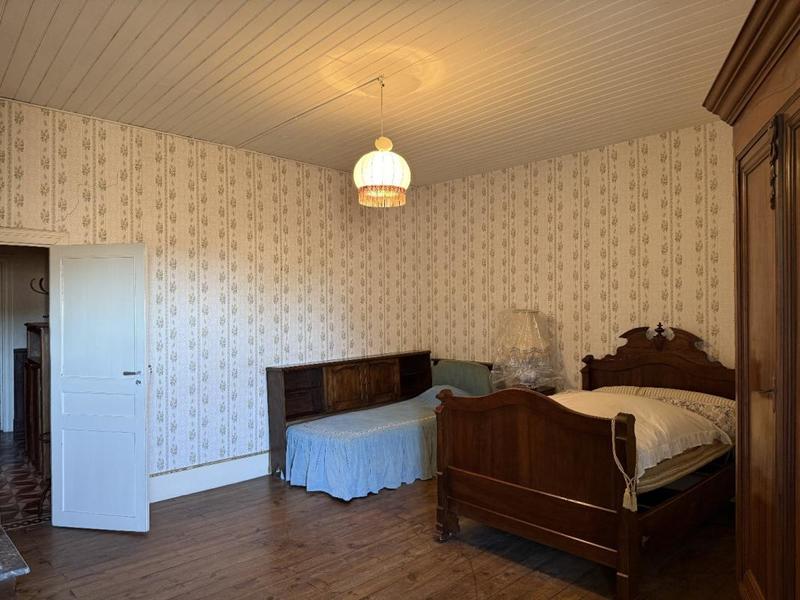 Maison de ville - 225 m² - 8 pièces