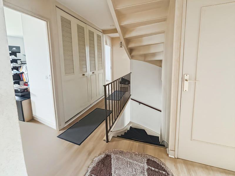 Maison - 129 m² - 7 pièces