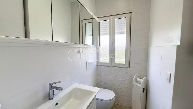 Appartement - 95 m² - 4 pièces