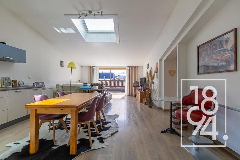 Appartement - 97 m² - 3 pièces