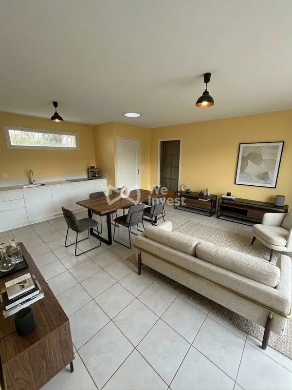 Maison - 254 m² - 12 pièces