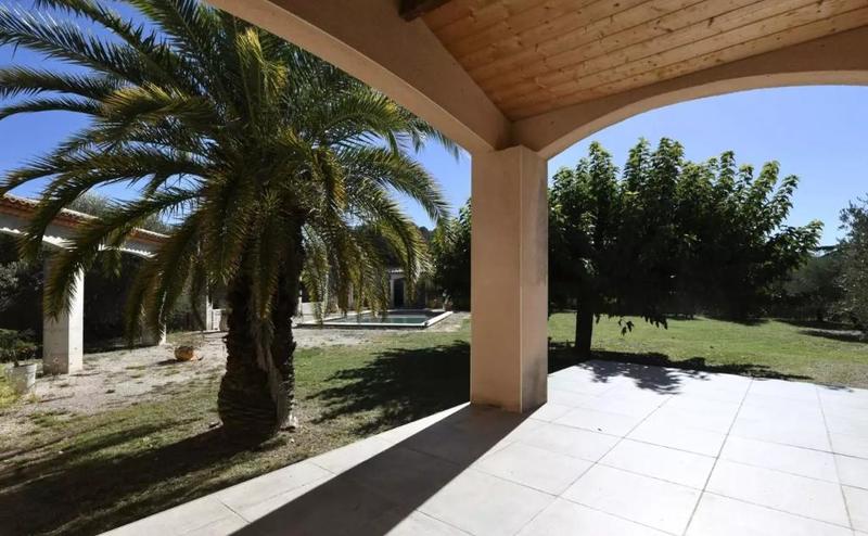 Villa - 239 m² - 7 pièces