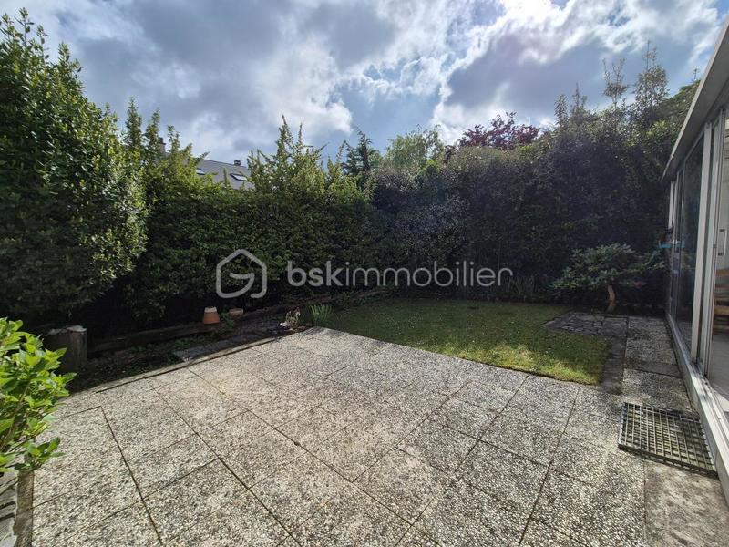 Maison - 150 m² - 8 pièces