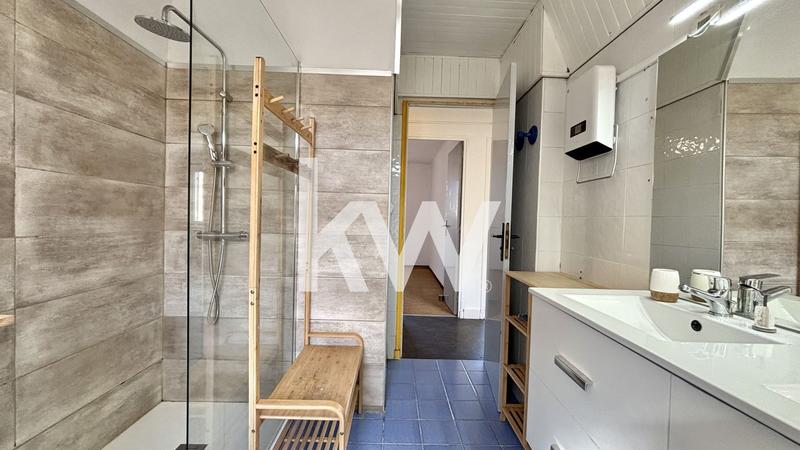 Maison - 159 m² - 6 pièces