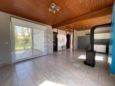 Maison - 80 m² - 4 pièces