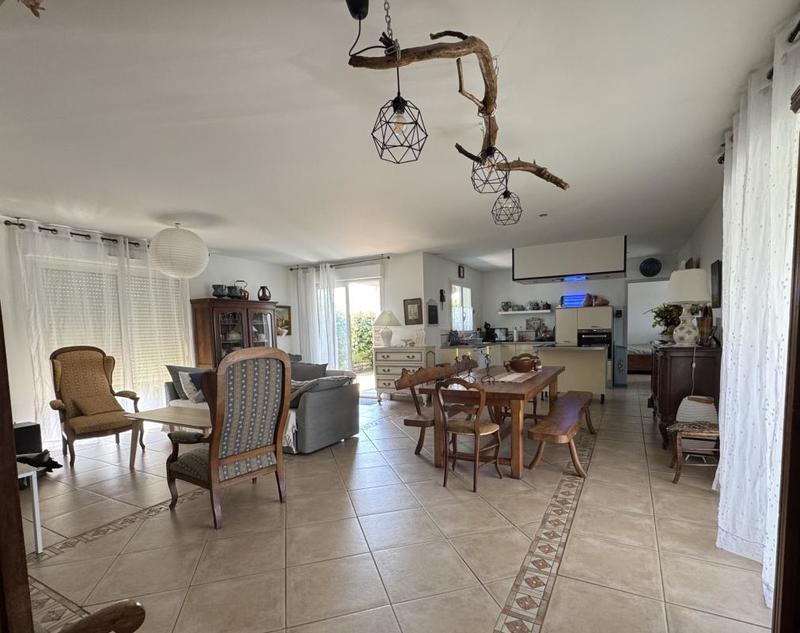 Maison - 115 m² - 5 pièces