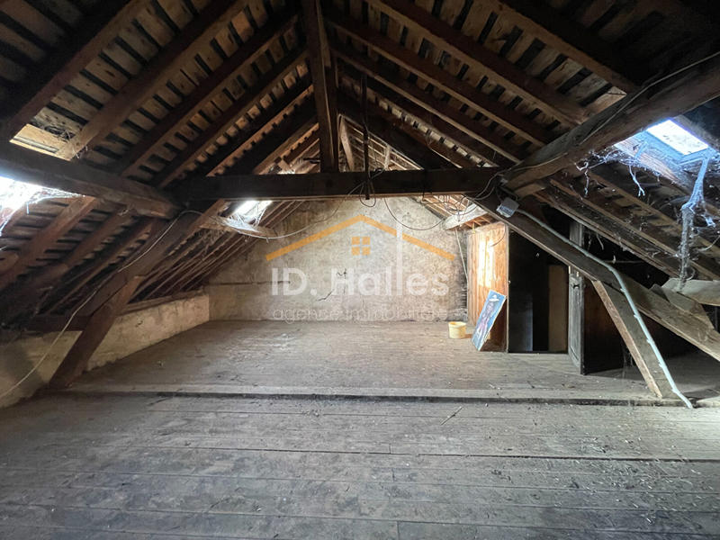 Maison - 105 m² - 4 pièces