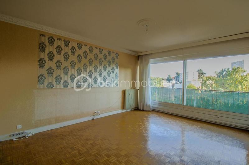 Appartement - 82 m² - 4 pièces