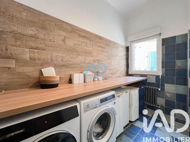 Maison - 200 m² - 10 pièces