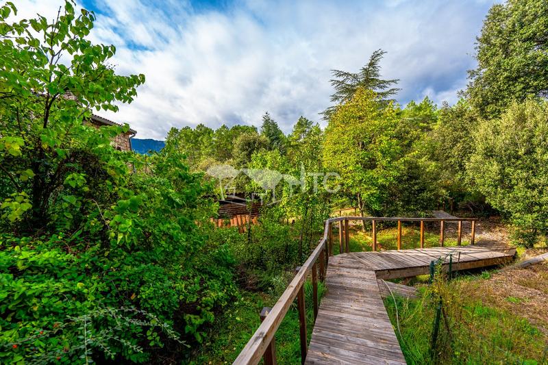 Maison - 204 m² - 8 pièces