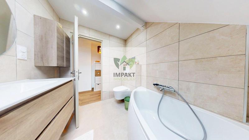 Maison - 170 m² - 7 pièces