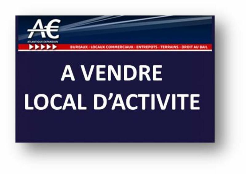 Local d'activité / Entrepôt - 393 m²