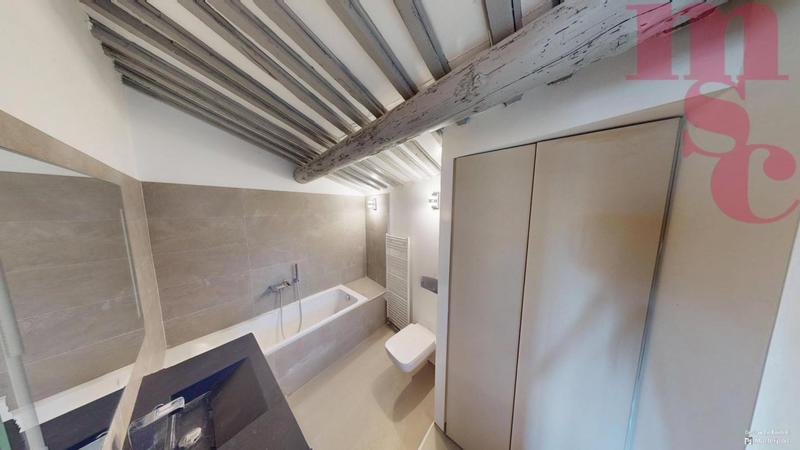 Maison - 185 m² - 7 pièces