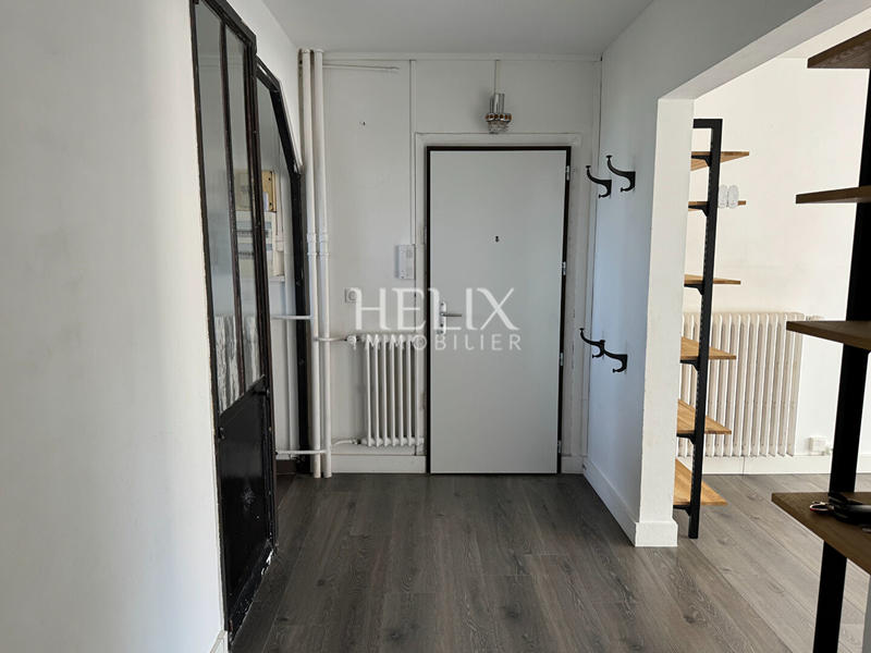 Appartement - 77 m² - 3 pièces