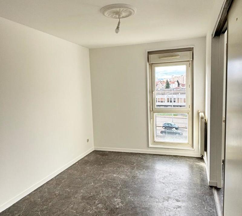 Appartement - 76 m² - 4 pièces