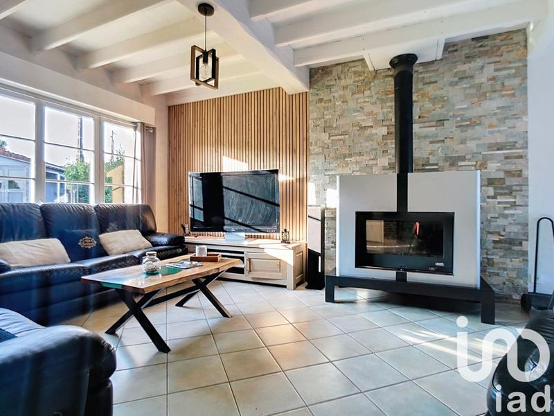 Maison - 183 m² - 10 pièces