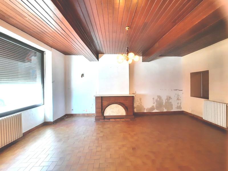 Maison traditionnelle - 154 m² - 6 pièces