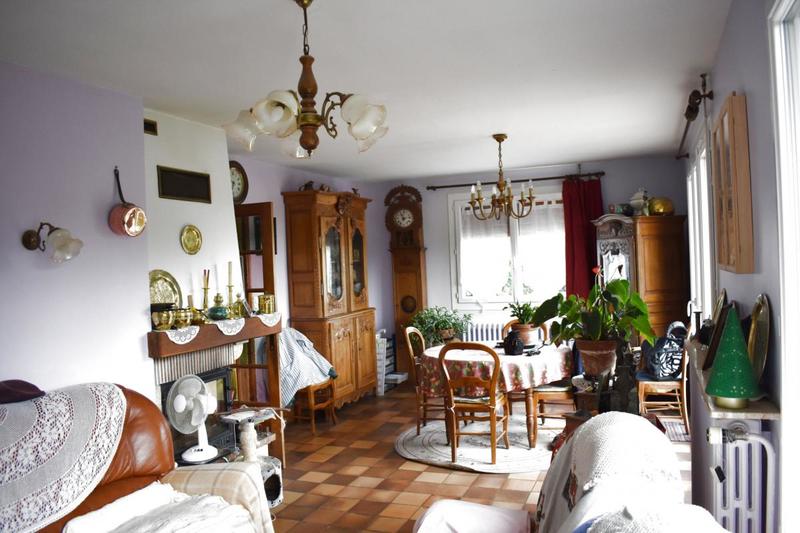 Maison - 95 m² - 7 pièces