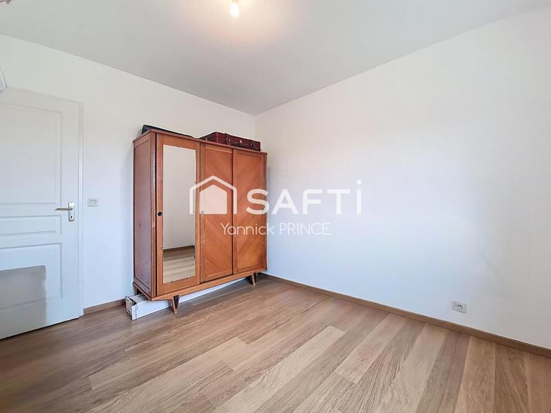 Maison - 93 m² - 4 pièces