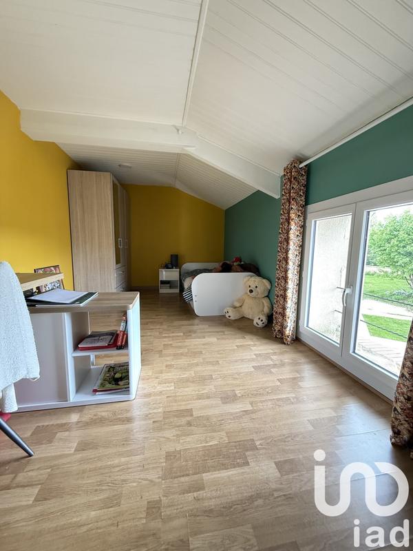 Maison - 298 m² - 10 pièces