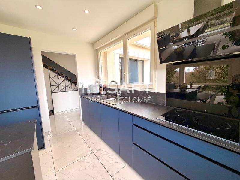 Maison - 163 m² - 7 pièces