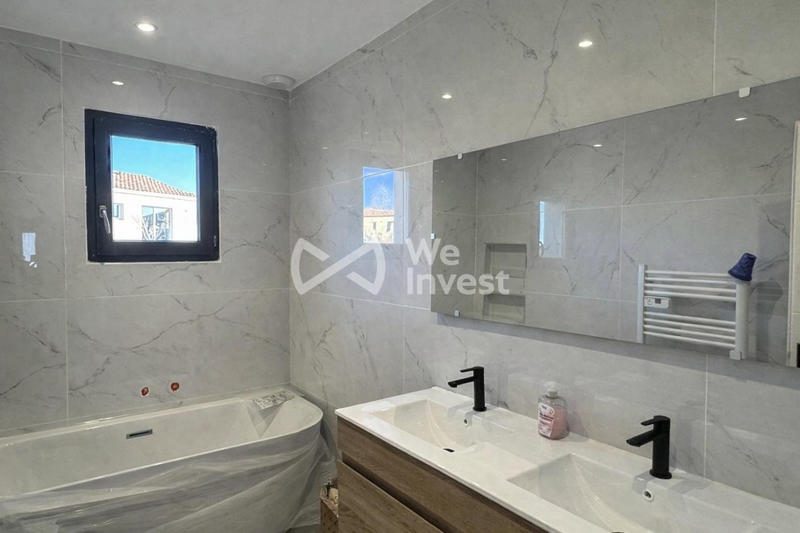 Maison - 102 m² - 4 pièces