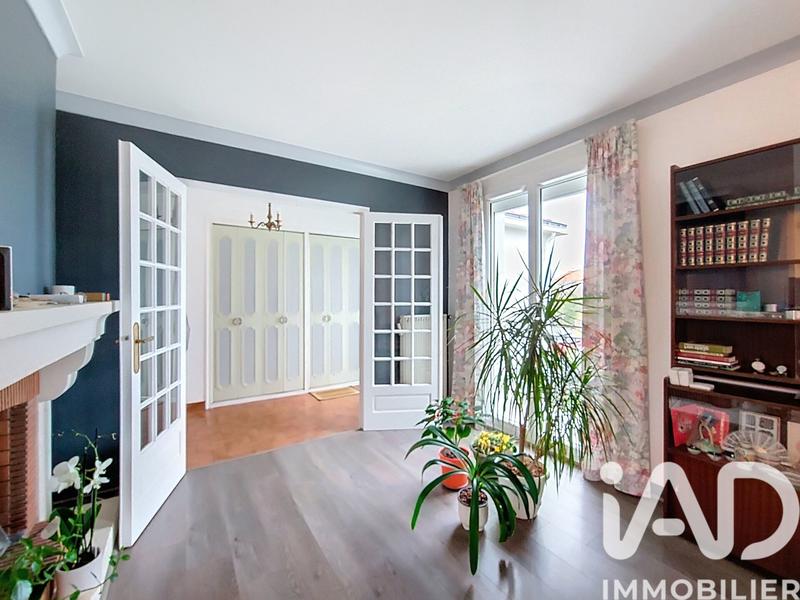 Maison - 195 m² - 7 pièces