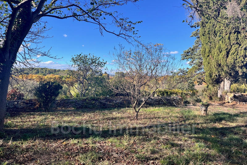 Maison - 210 m² - 7 pièces