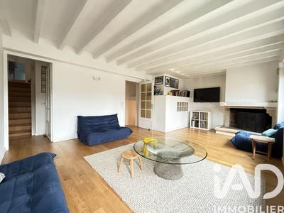 Maison - 137 m² - 6 pièces