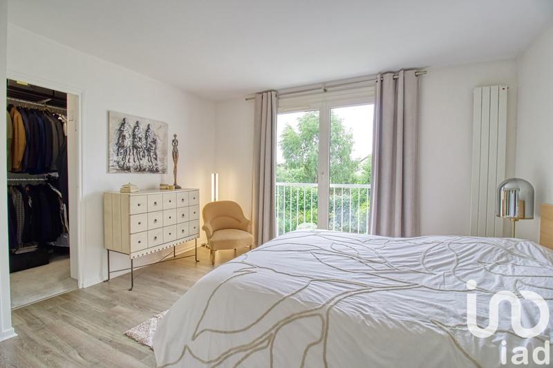 Maison - 200 m² - 9 pièces