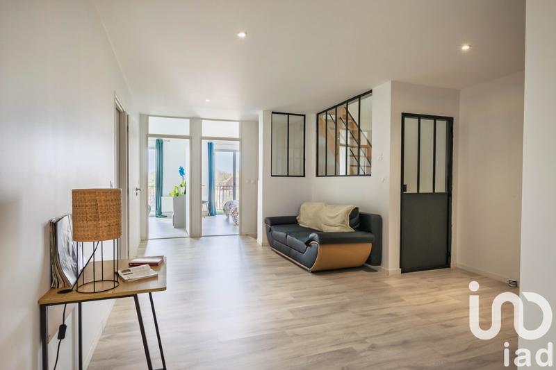 Maison de ville - 230 m² - 8 pièces