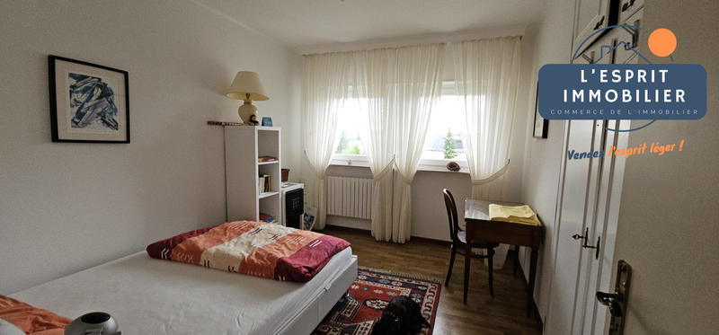 Maison - 223 m² - 7 pièces