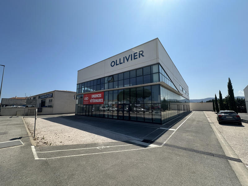 Local commercial - 290 m²