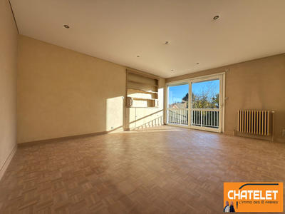 Appartement - 91 m² - 4 pièces