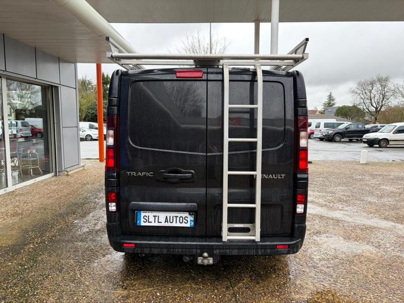 Renault Trafic III Van 2.0 Dci 200ch 1ère main – 6 places Tva Récupérable 2020 Garantie Mois