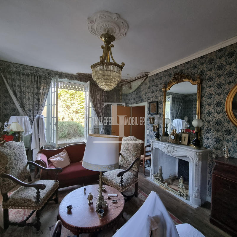 Maison ancienne - 180 m² - 7 pièces