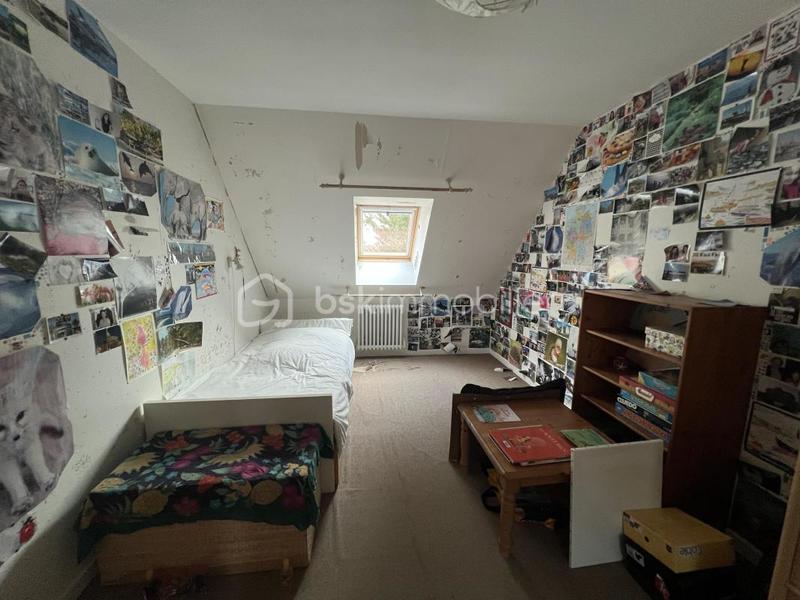 Maison - 115 m² - 8 pièces