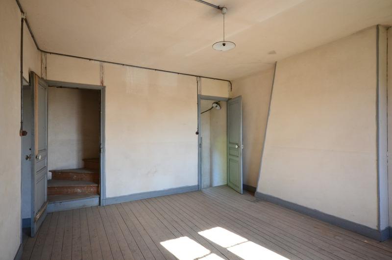 Maison - 87 m² - 5 pièces