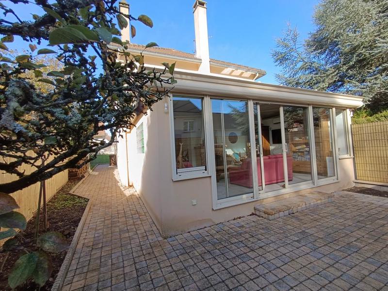 Maison - 170 m² - 5 pièces