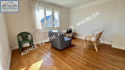 Maison - 83 m² - 5 pièces