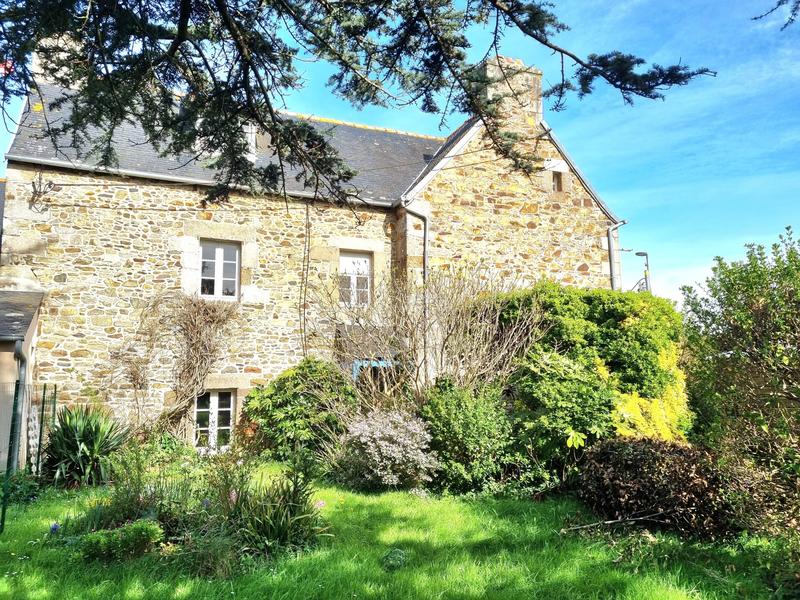 Maison - 161 m² - 6 pièces