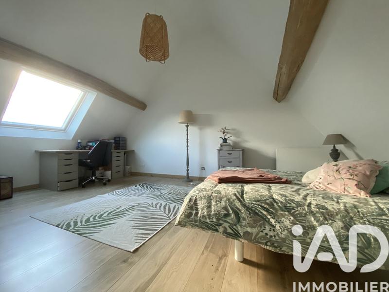 Maison - 211 m² - 9 pièces