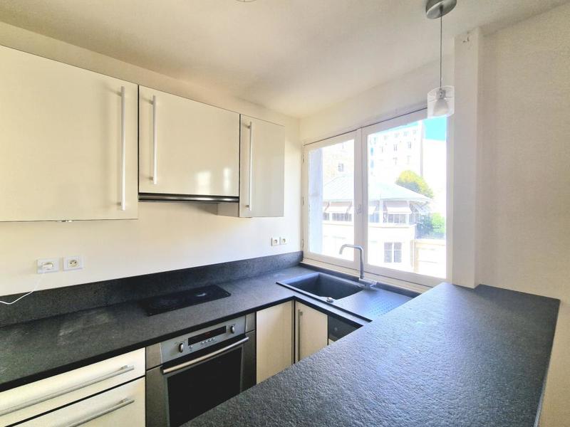 Appartement - 70 m² - 3 pièces