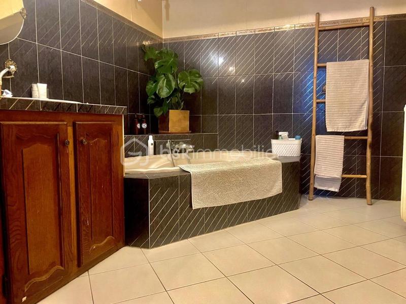 Maison de ville - 156 m² - 6 pièces