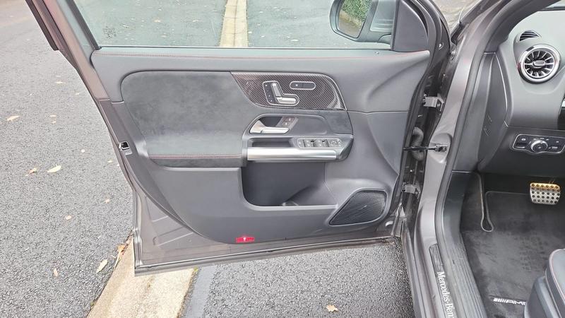 Mercedes Gla 220d 190 4Matic 8g-Dct Amg Line - Entretien constructeur Toit ouvrant