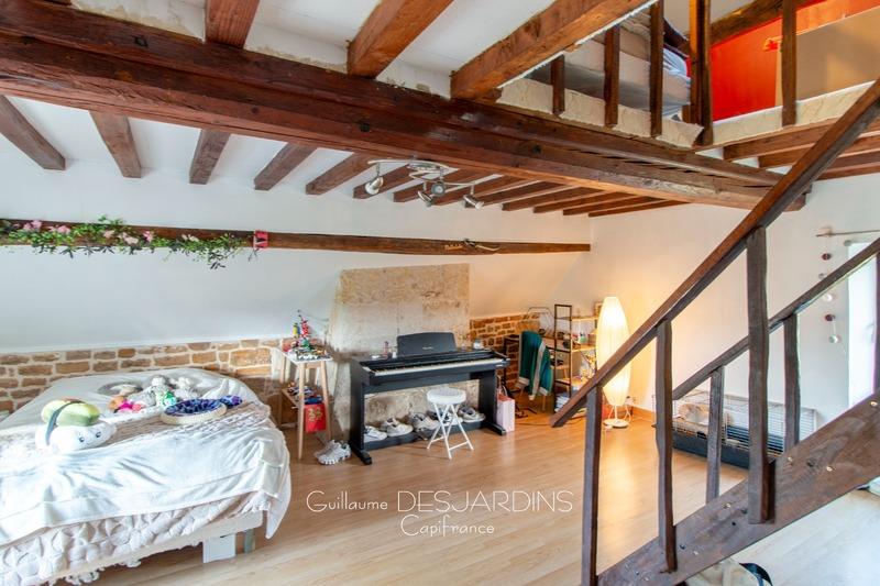 Maison traditionnelle - 170 m² - 5 pièces