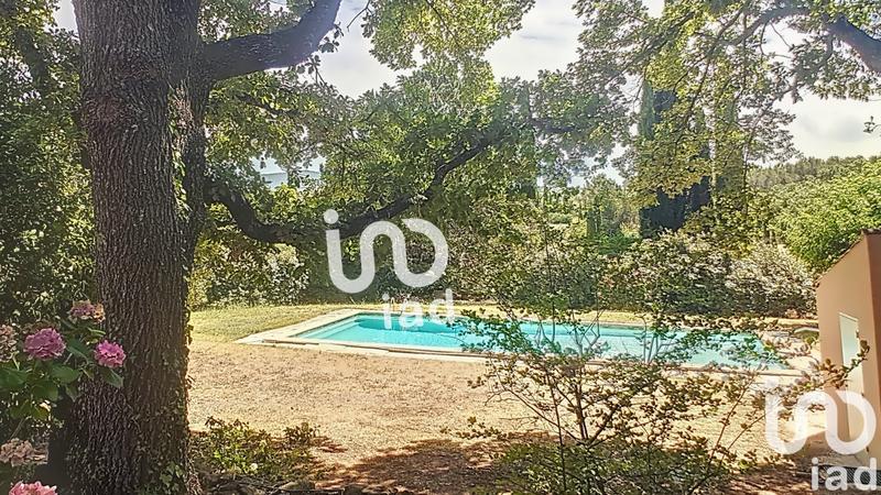 Maison - 188 m² - 11 pièces