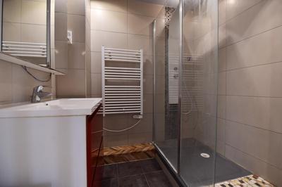 Appartement - 92 m² - 5 pièces