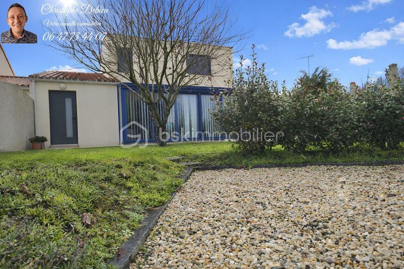 Maison traditionnelle - 120 m² - 5 pièces